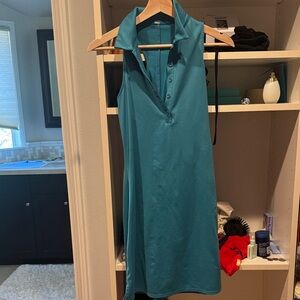 ALO Yoga Turquoise Activewear Top